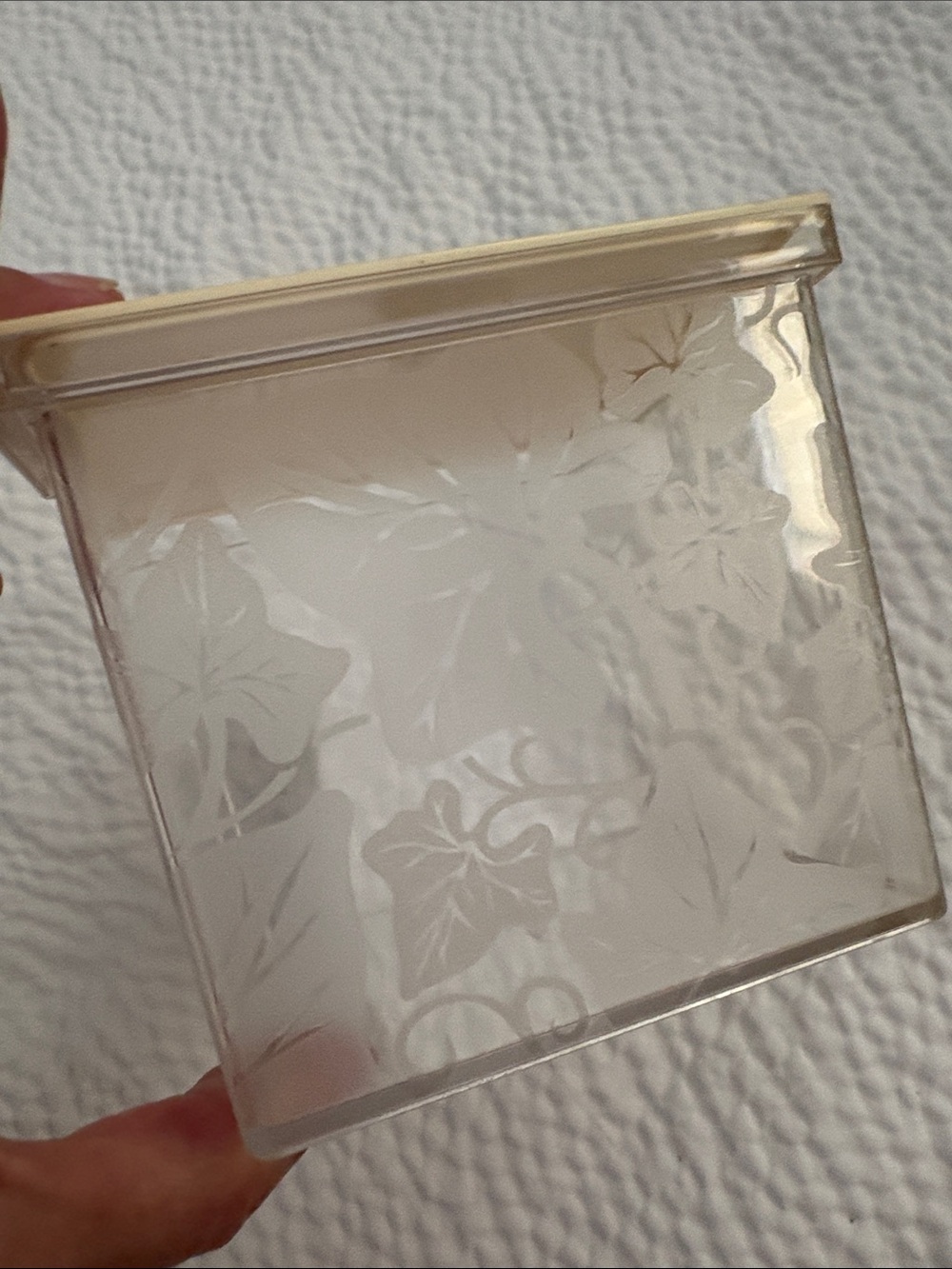Vintage Clear Acrylic Q-Tip Holder Excellent Condition - Picture 4 of 10